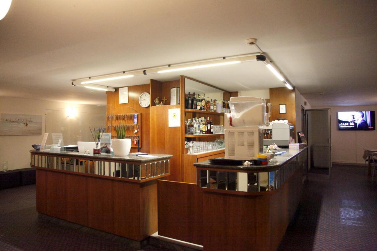Hotel Alfa Anche In All Inclusive 里米尼 外观 照片