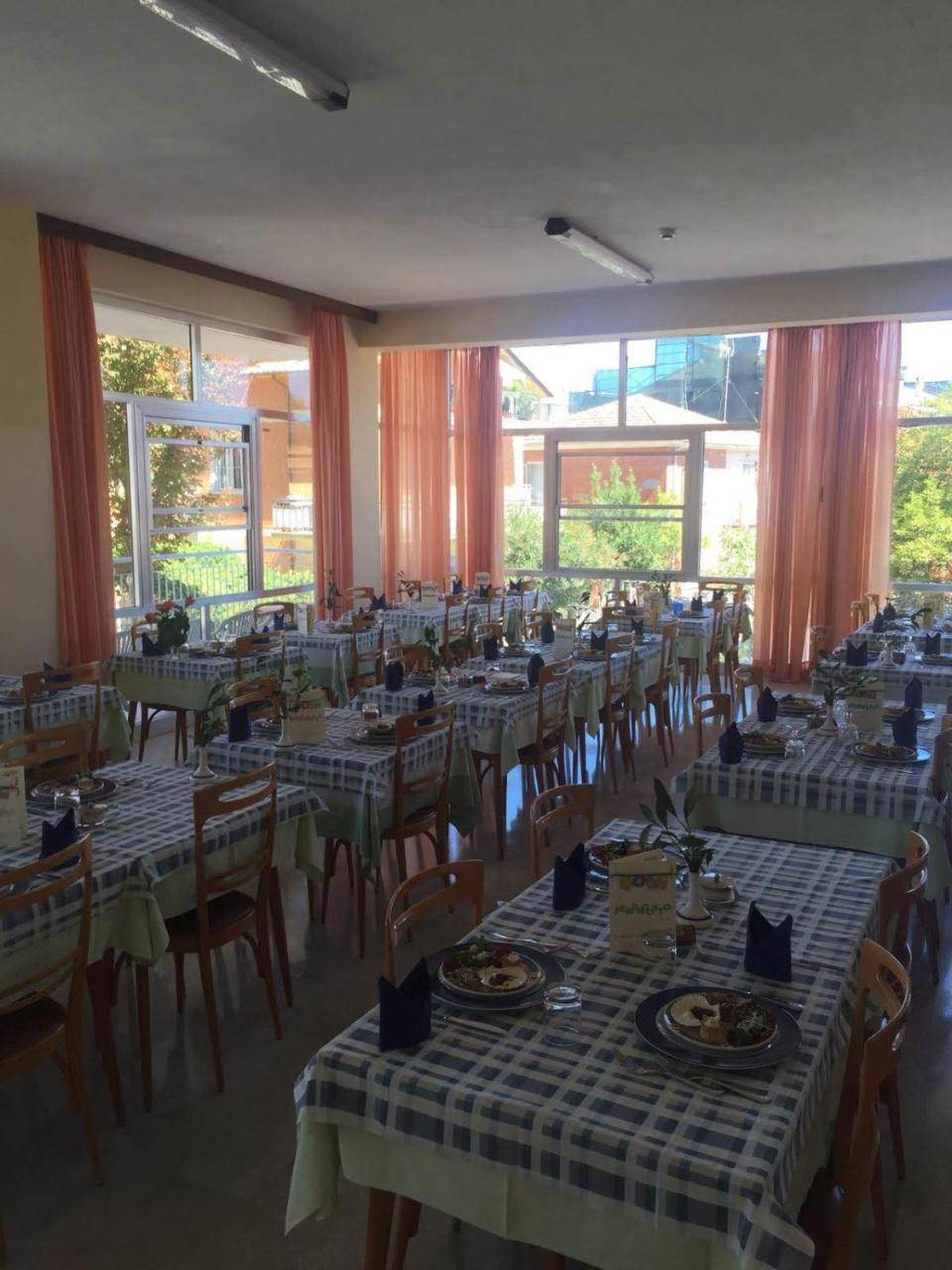 Hotel Alfa Anche In All Inclusive 里米尼 外观 照片