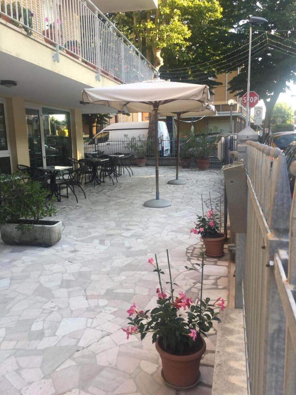 Hotel Alfa Anche In All Inclusive 里米尼 外观 照片