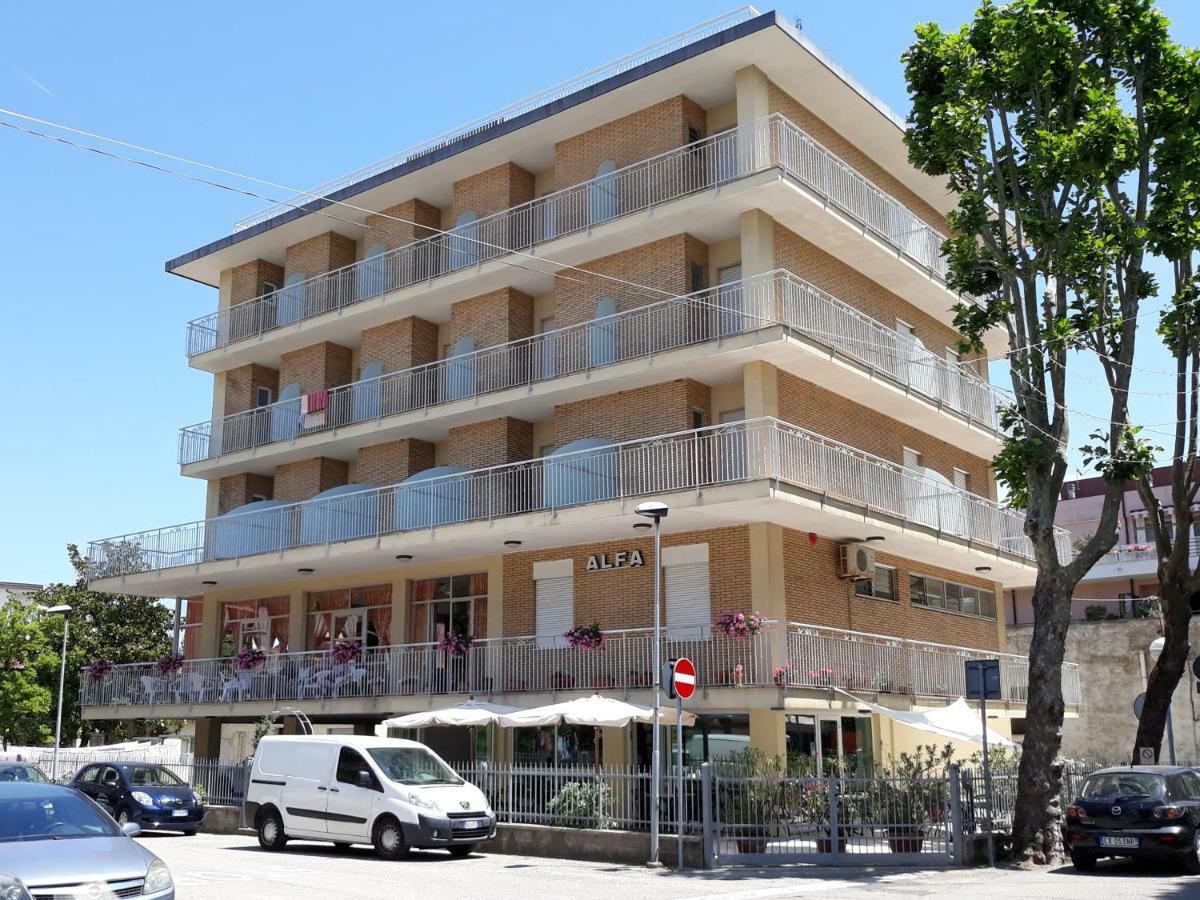 Hotel Alfa Anche In All Inclusive 里米尼 外观 照片
